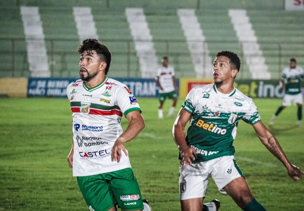 Sousa x Baraúnas em campo durante amistoso de pré-temporada — Foto: Luciano Soares/Sousa