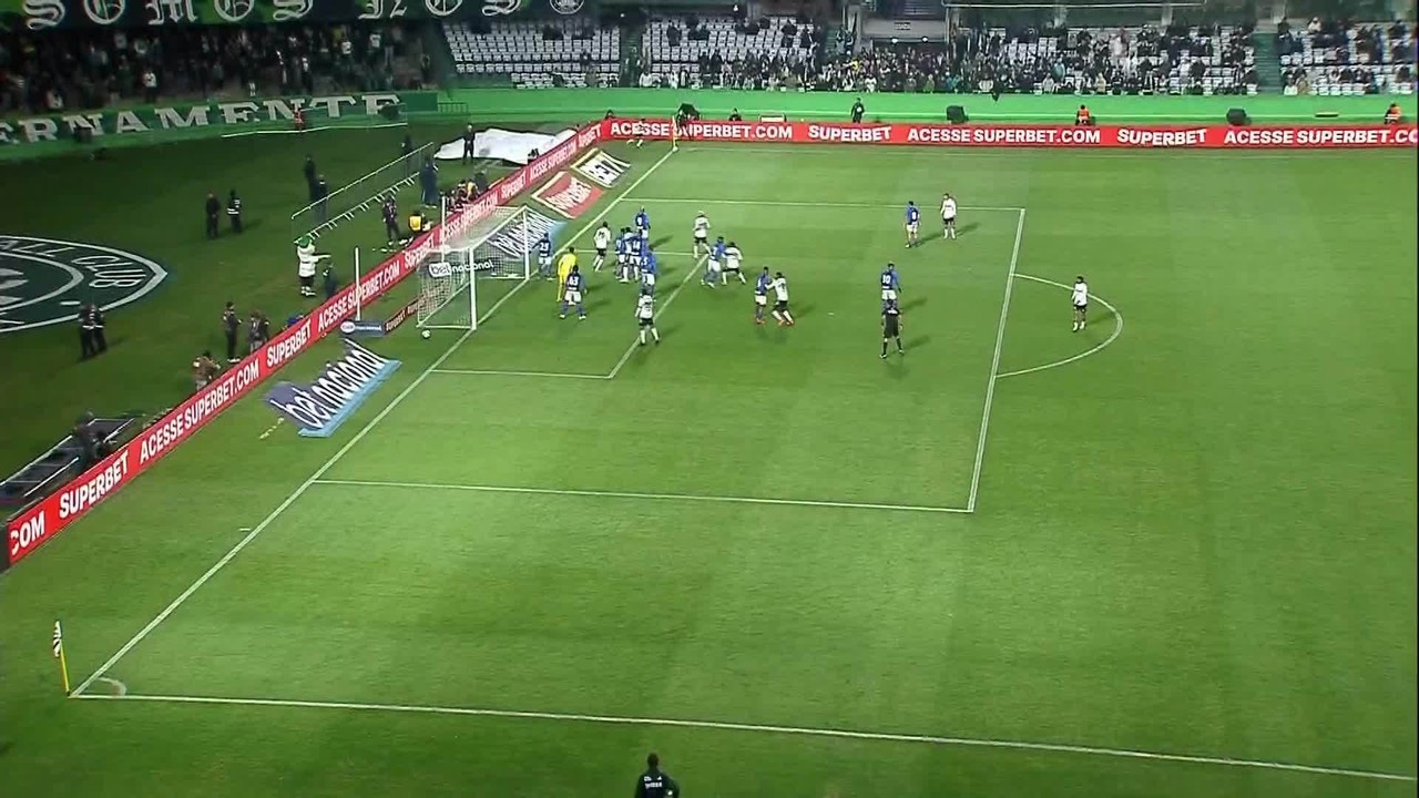 Coritiba - Bola parada ofensiva com Jorginho