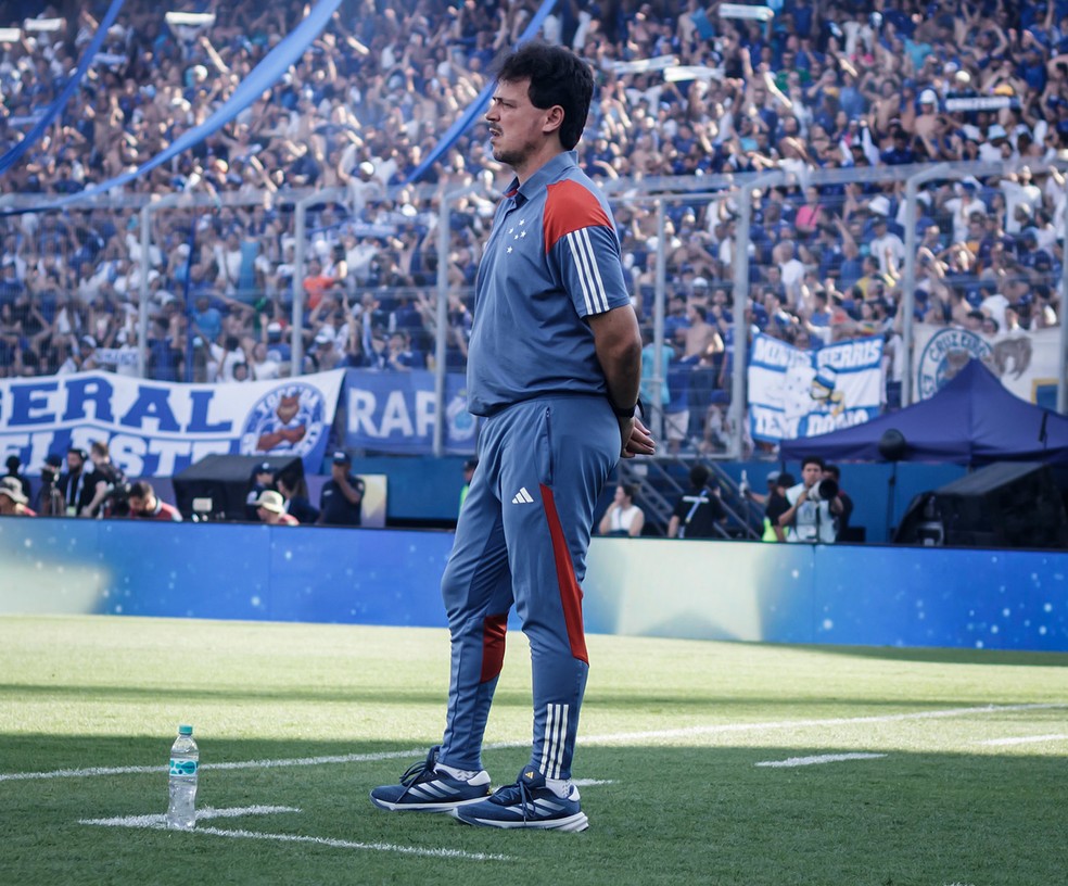 Diniz em Cruzeiro x Racing — Foto: Gustavo Aleixo/Cruzeiro