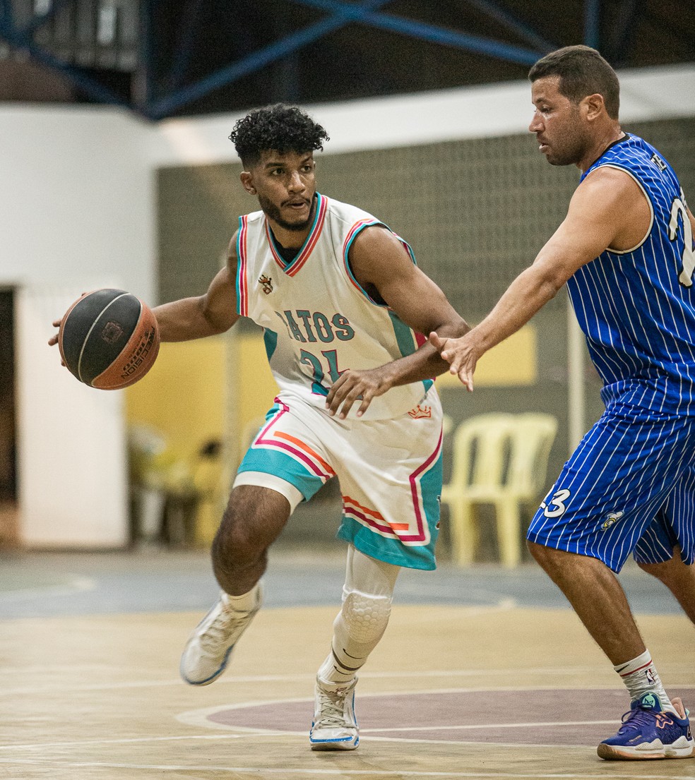 Fluminense tem fim de semana de vitórias no Estadual de Basquete