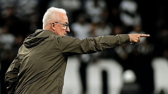 Dorival Júnior xinga torcedor do Corinthians após empate na final da Copa do Brasil 