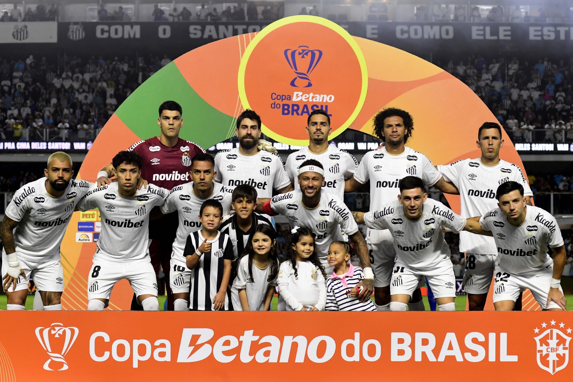 Atuações do Santos: Gabigol vai mal, e Neymar se machuca em eliminação; dê suas notas