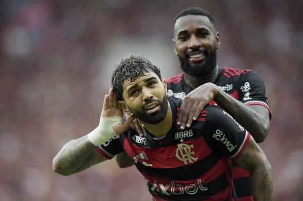 Surpresa de Gerson com saída de Gabigol do Flamengo: Agradecimento como torcedor