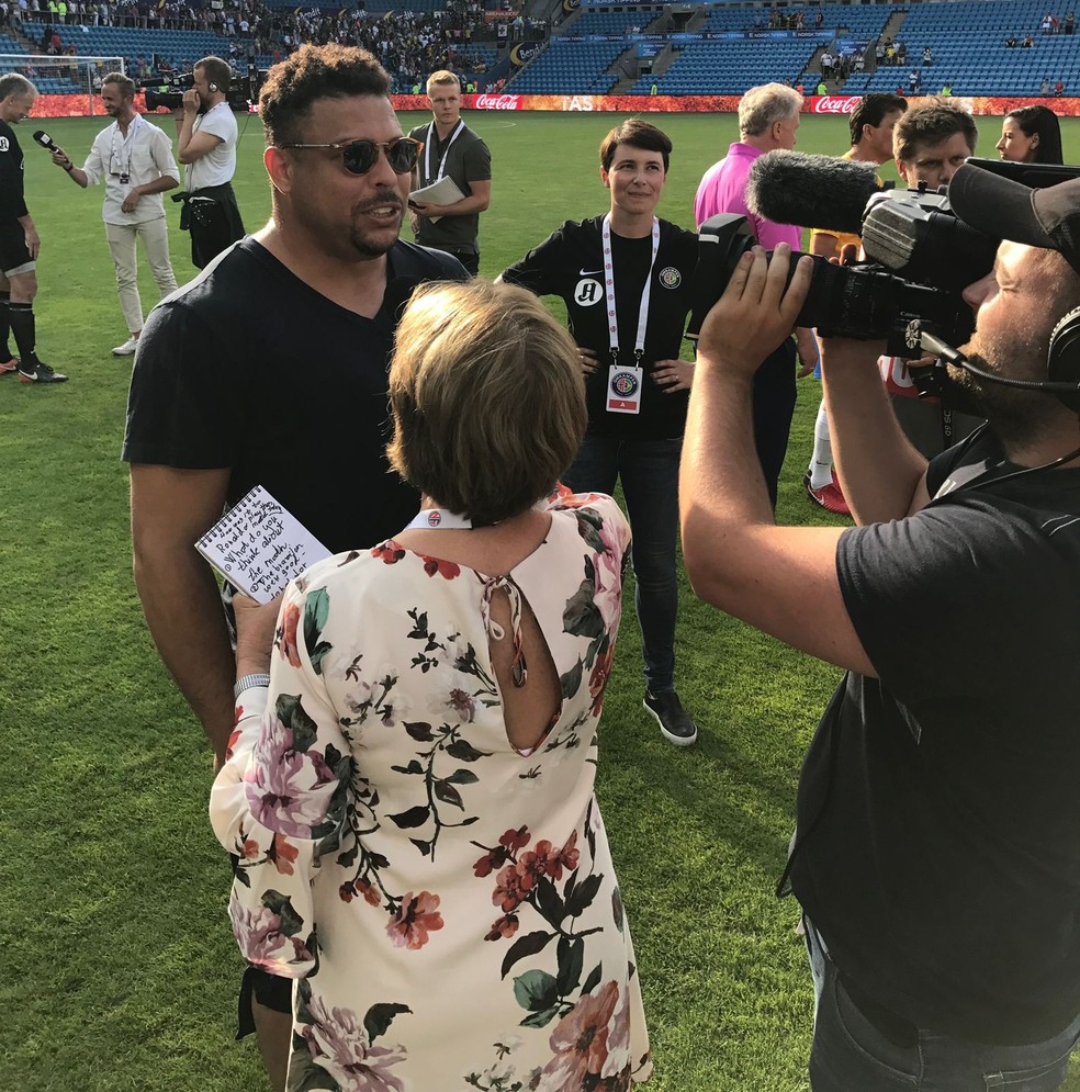 Ronaldo na Noruega durante a revanche Brasil Noruega
