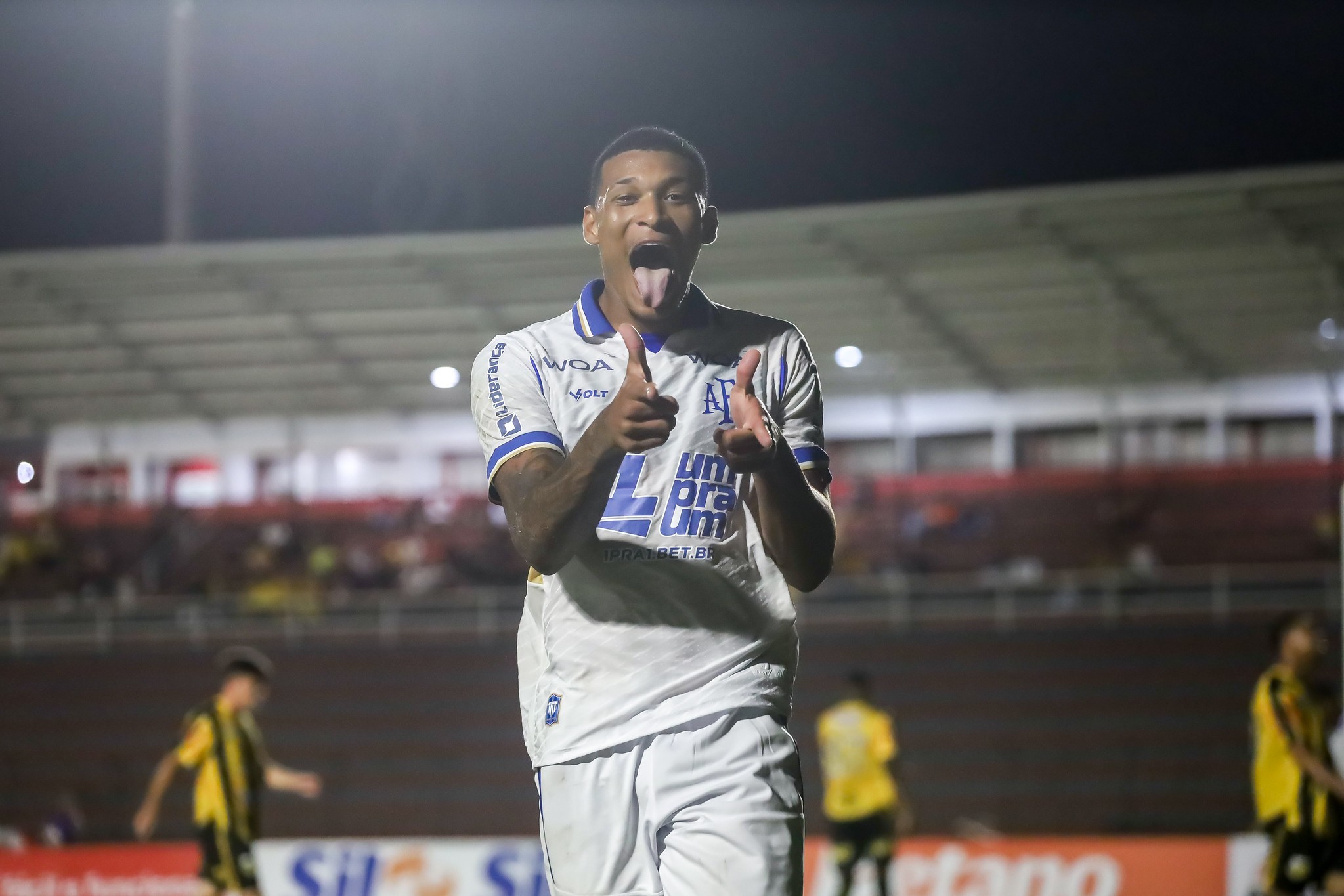 Artilheiro do Avaí na Série B está de saída para clube de Portugal