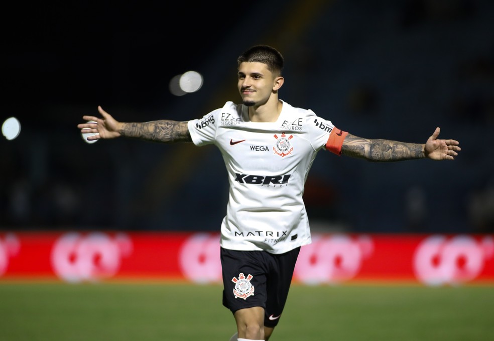 CORINTHIANS APOSTA NA BASE! Jovem lateral ganha chance durante o Paulistão!