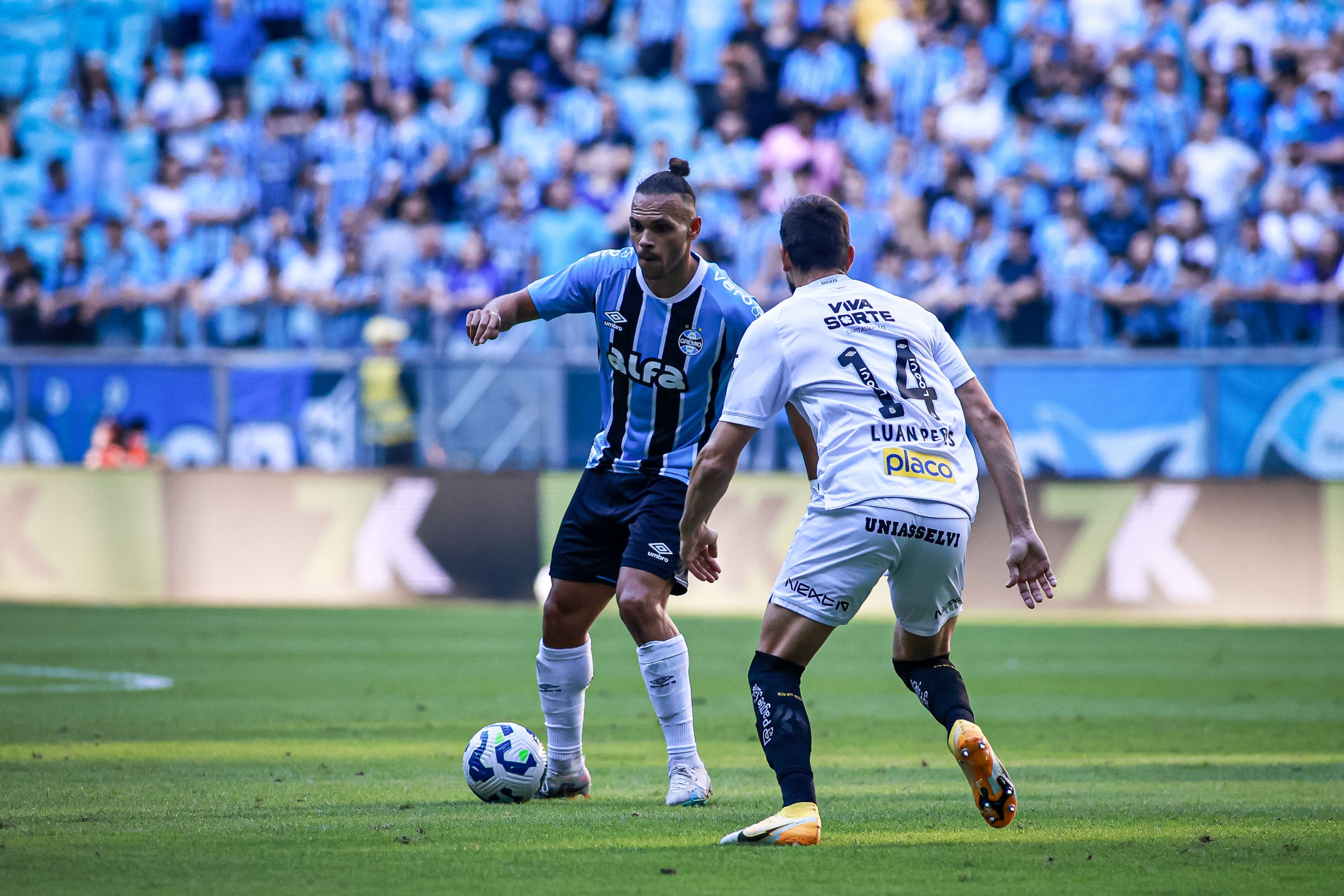 Avaliação das atuações dos jogadores do Grêmio na vitória sobre o Santos