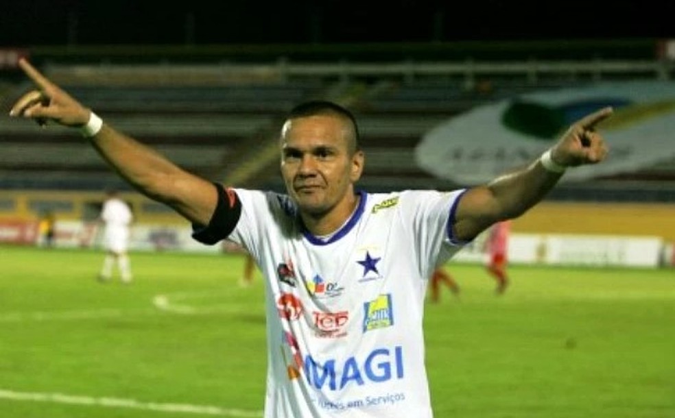 Robson Garanha, idolo do Nacional-AM nos anos 2000. &mdash; Foto: Ant&ocirc;nio Assis