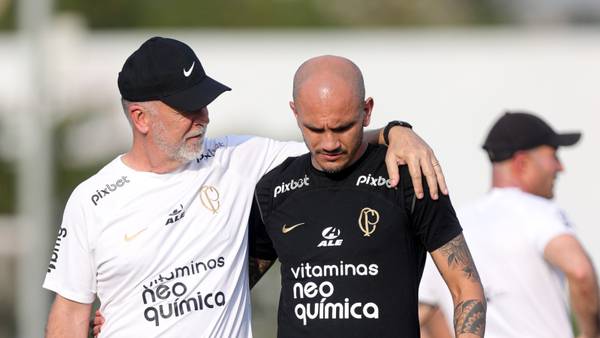 Elenco do Corinthians se surpreende com início de Mano e sente diferença nos treinos