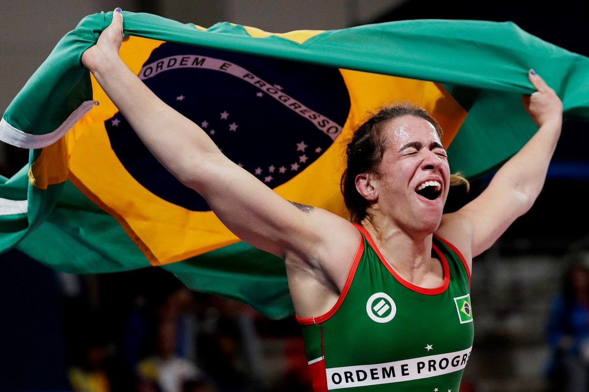 Com 10 medalhas em um único dia, Brasil assume a vice-liderança do