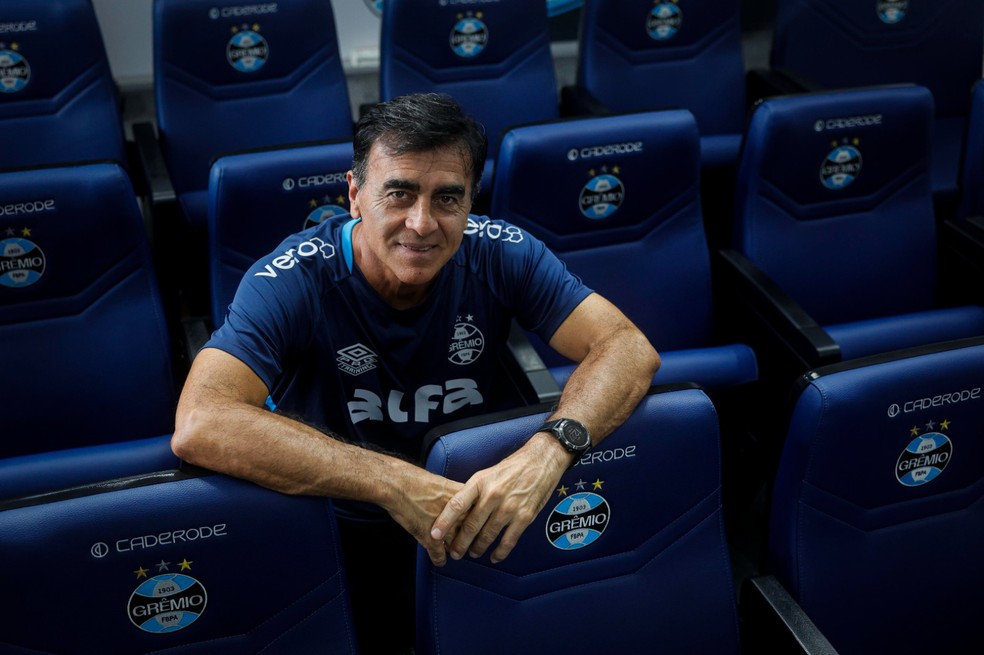 Gustavo Quinteros técnico Grêmio — Foto: Mateus Bruxel / Agência RBS