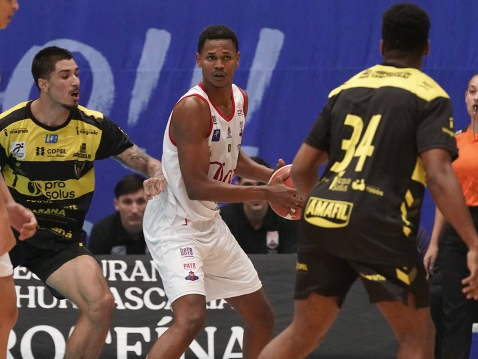 Final Four do Paranaense de Basquete: veja tabela e agenda do masculino e do feminino