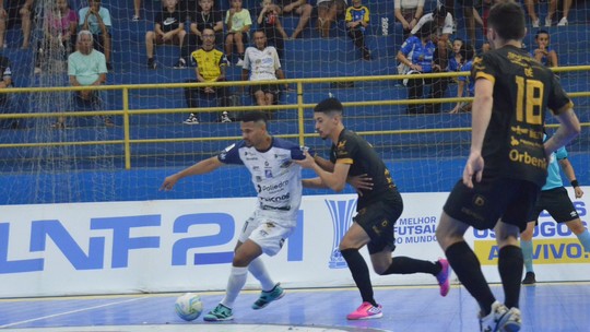 São José Futsal vence Tubarão e encara Umuarama nas oitavascassino online que paga na horafinal da LNF