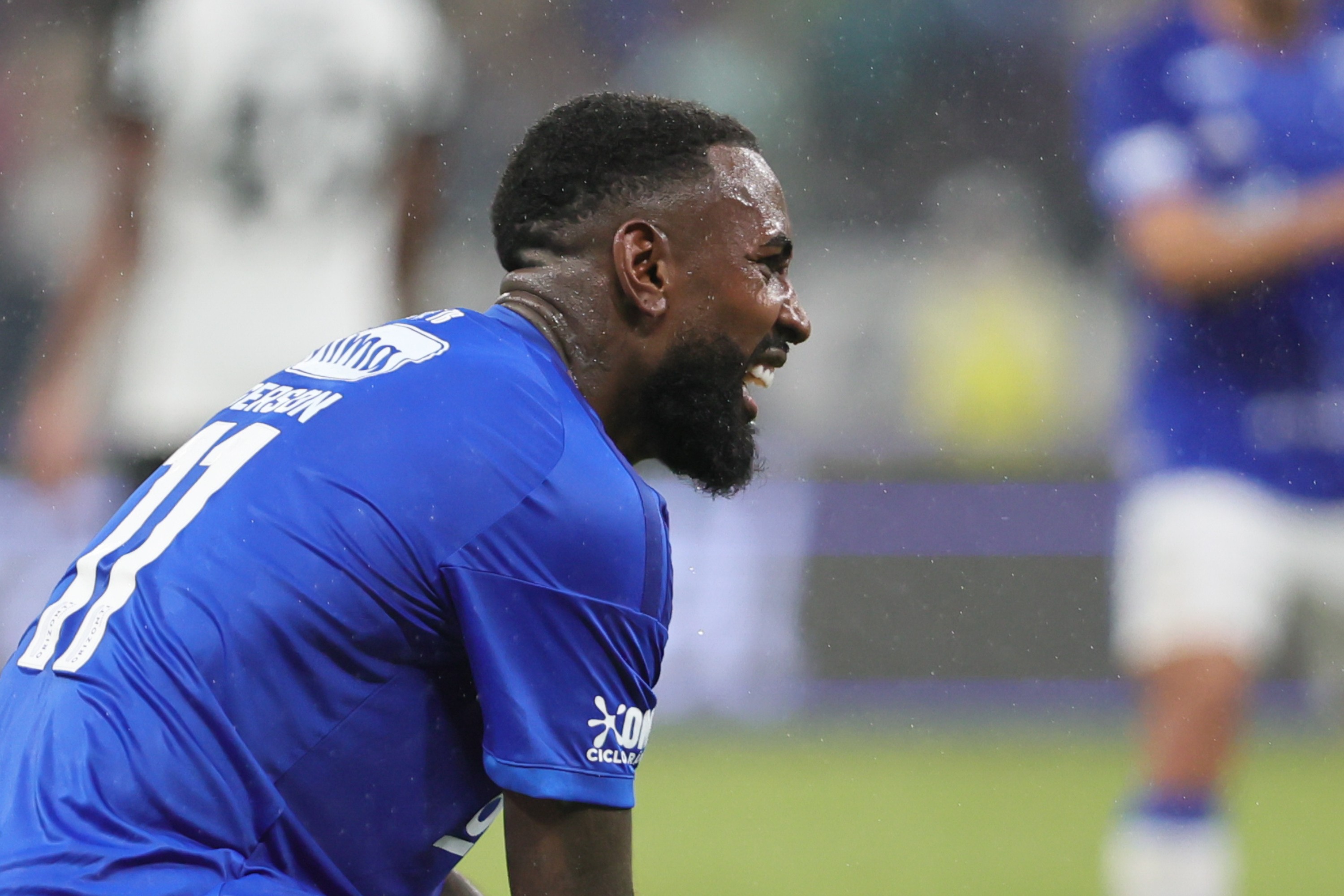 Cruzeiro Mostra Sinais de Evolução, Mas Erros Individuais e Falta de Precisão Comprometem Resultados