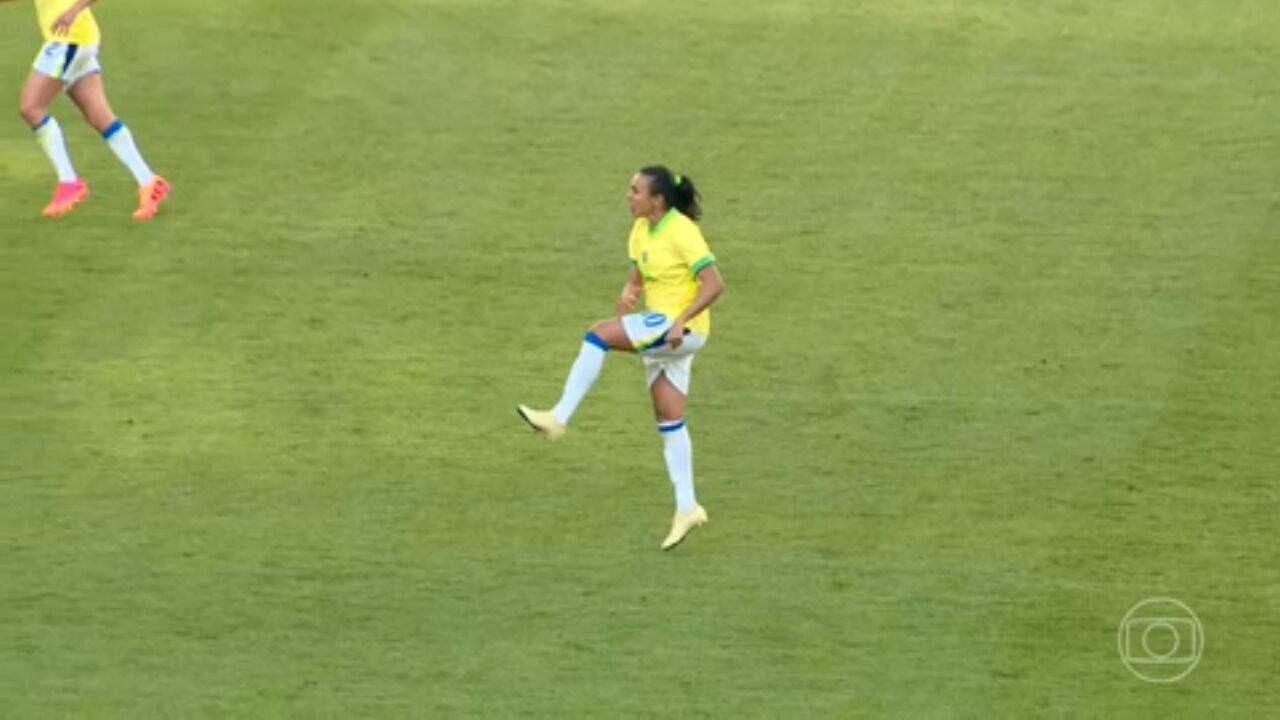 Orlando Pride rescinde contrato com Gabi Nunes após poucas partidas