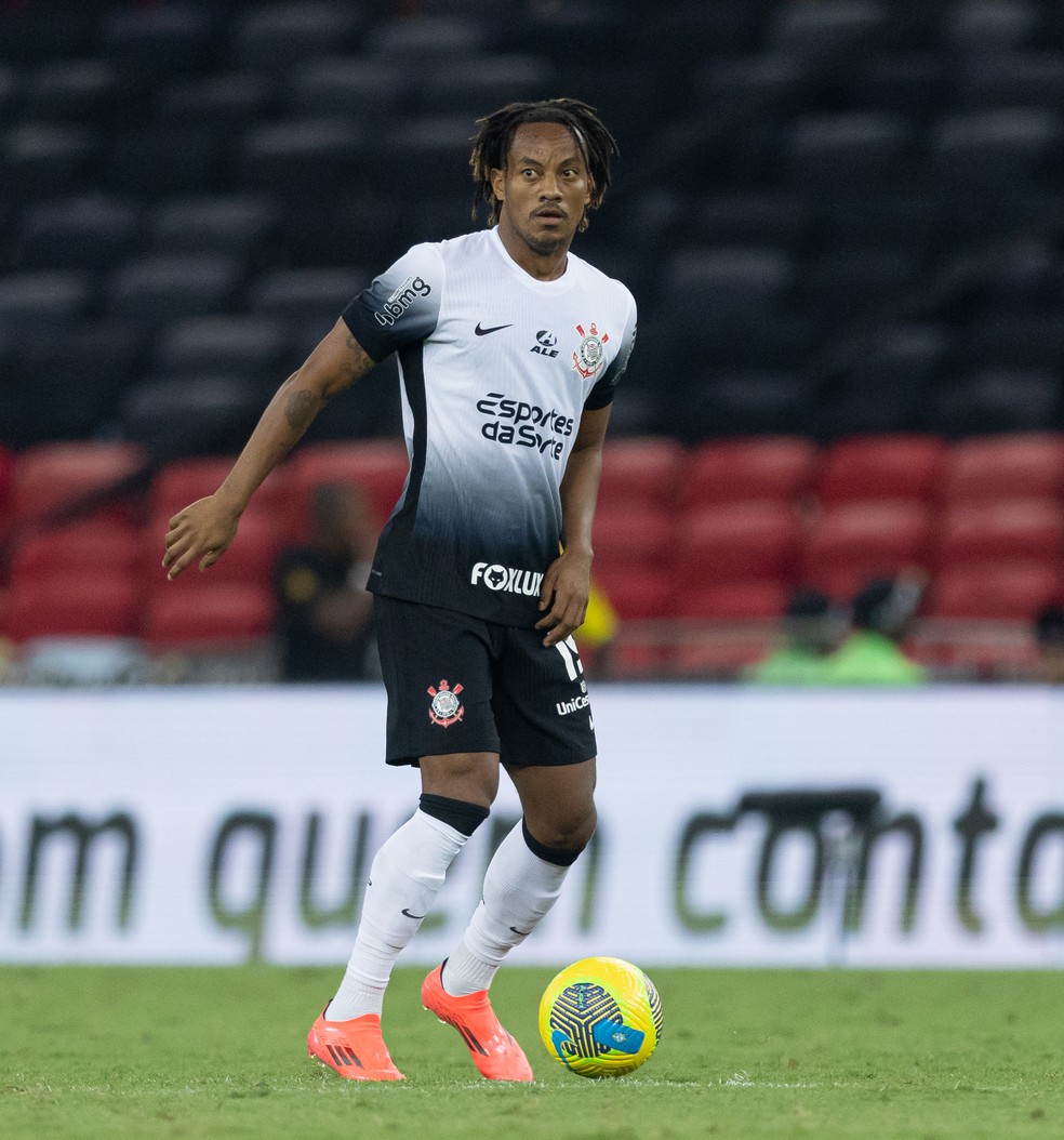 André Carrillo vem ganhando espaço apesar do pouco tempo de Timão — Foto: Rodrigo Coca / Ag.Corinthians