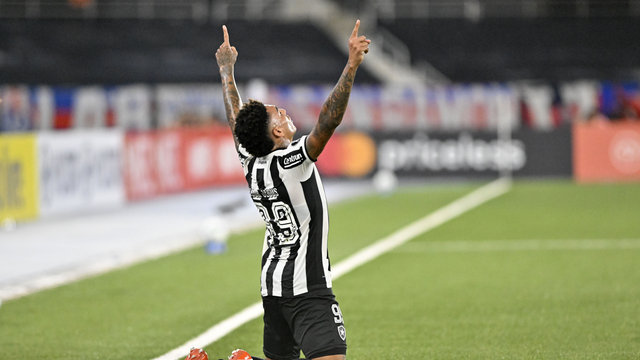 Igor Jesus em Botafogo x Universidad de Chile