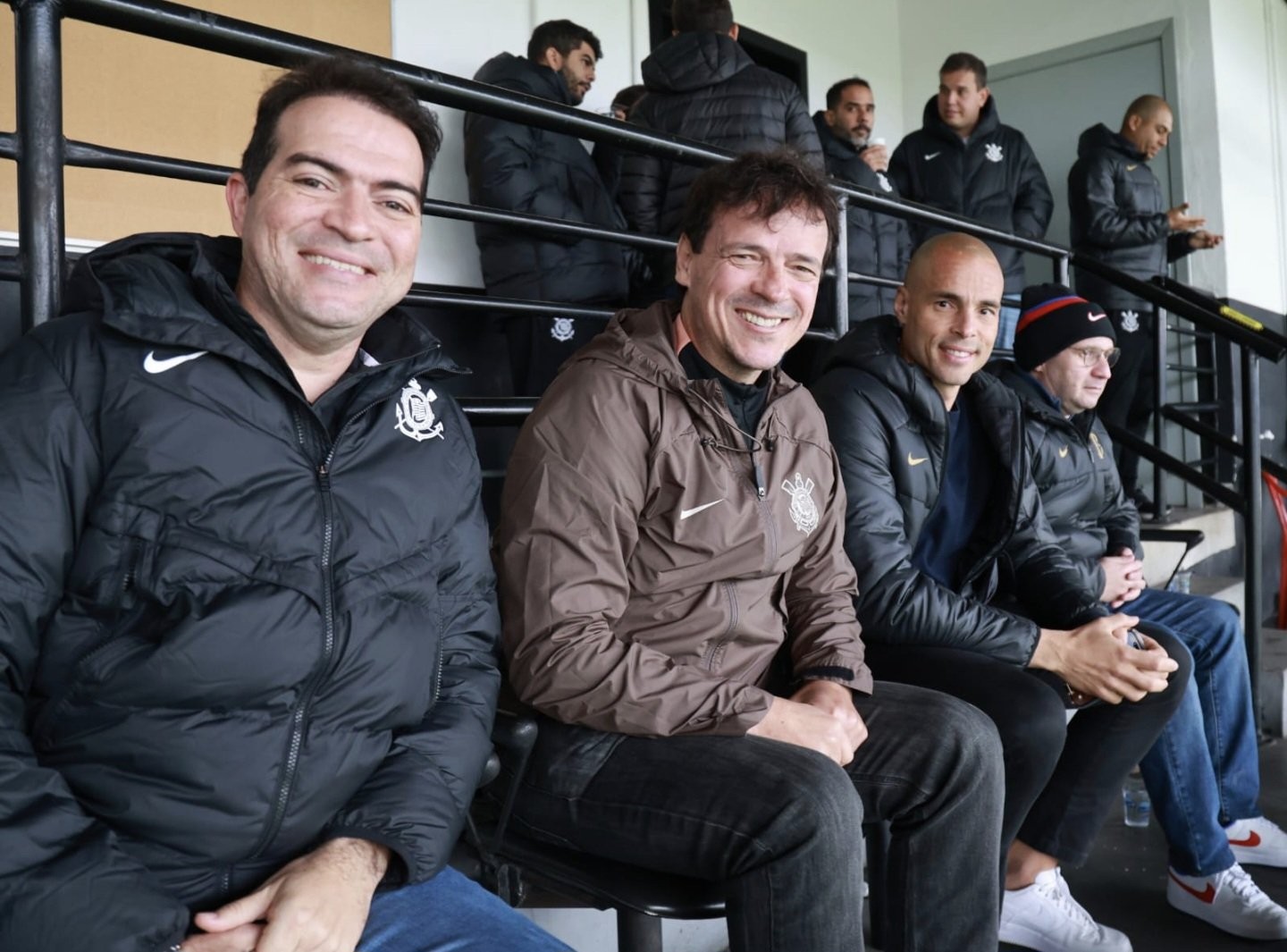 Quem chegou, quem saiu e o que aconteceu no Corinthians durante a Copa do Mundo