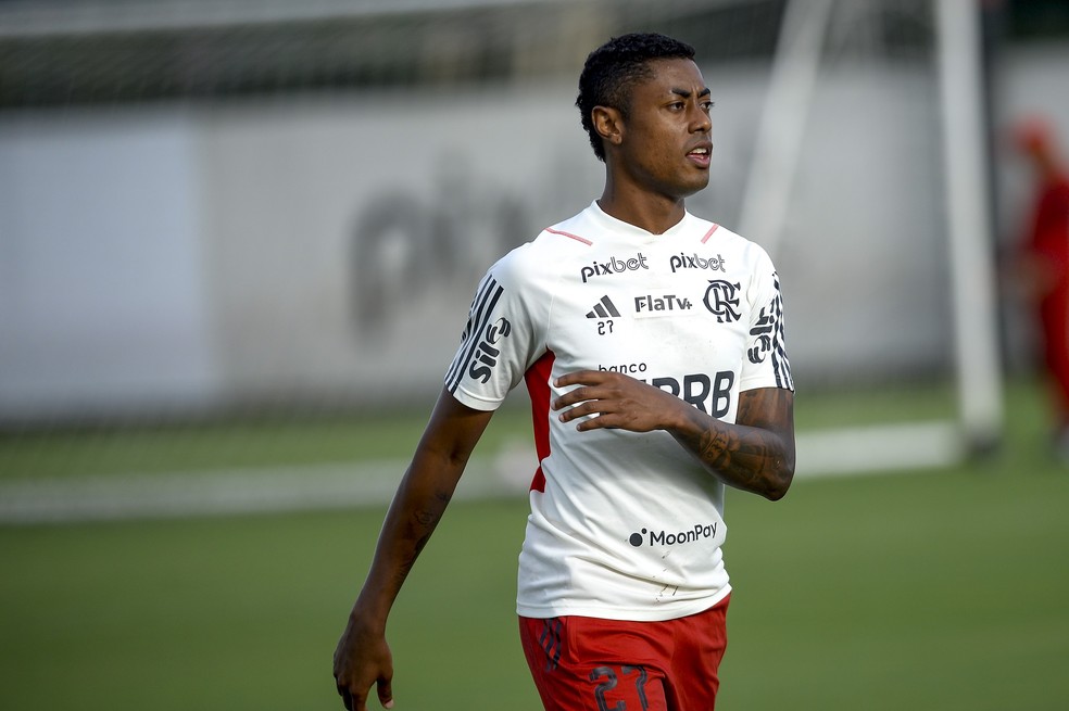Bruno Henrique em treino do Flamengo — Foto: Marcelo Cortes/Flamengo
