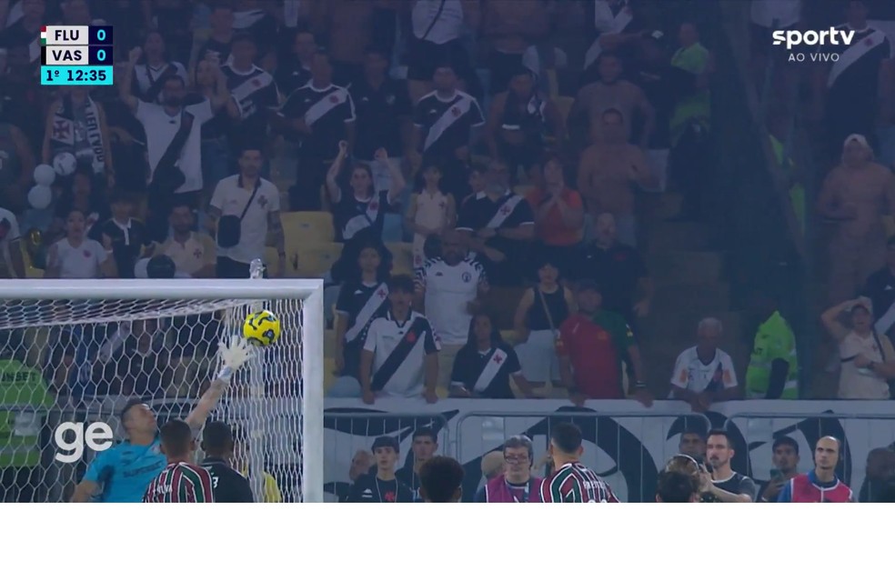 Defesa F�bio Andr�s G�mez Fluminense x Vasco � Foto: Reprodu��o/Sportv