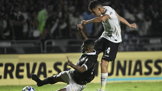 Corinthians venceu porque resolveu problemas defensivos primeiro que o Vasco