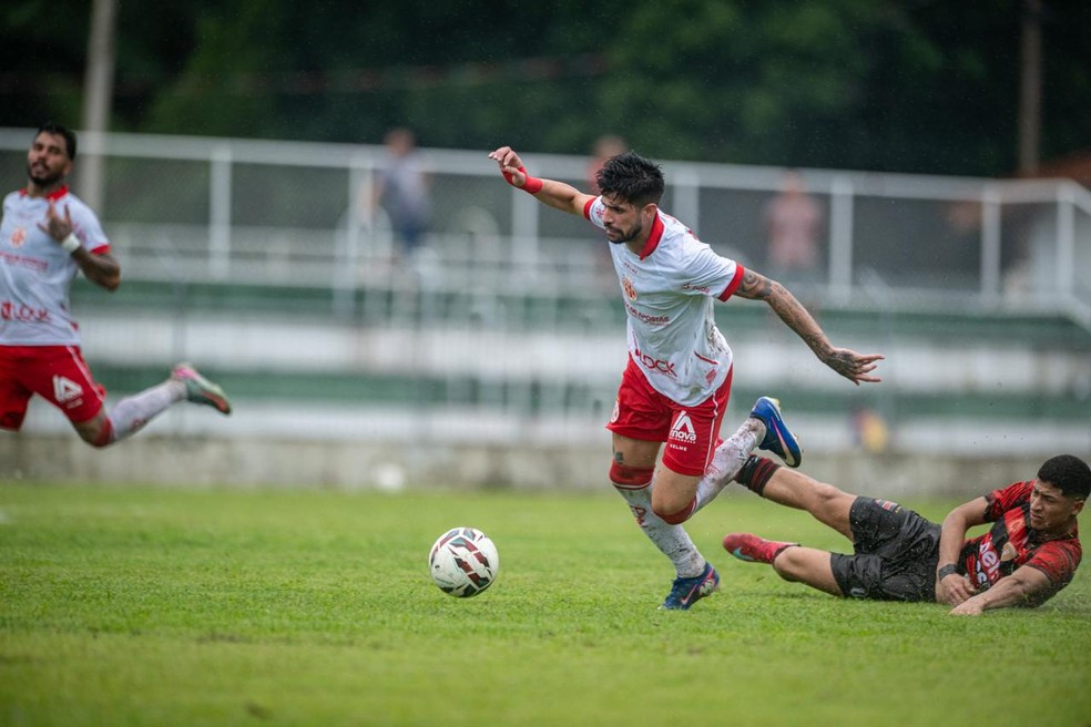 Trem na Série D em ação contra América-RN