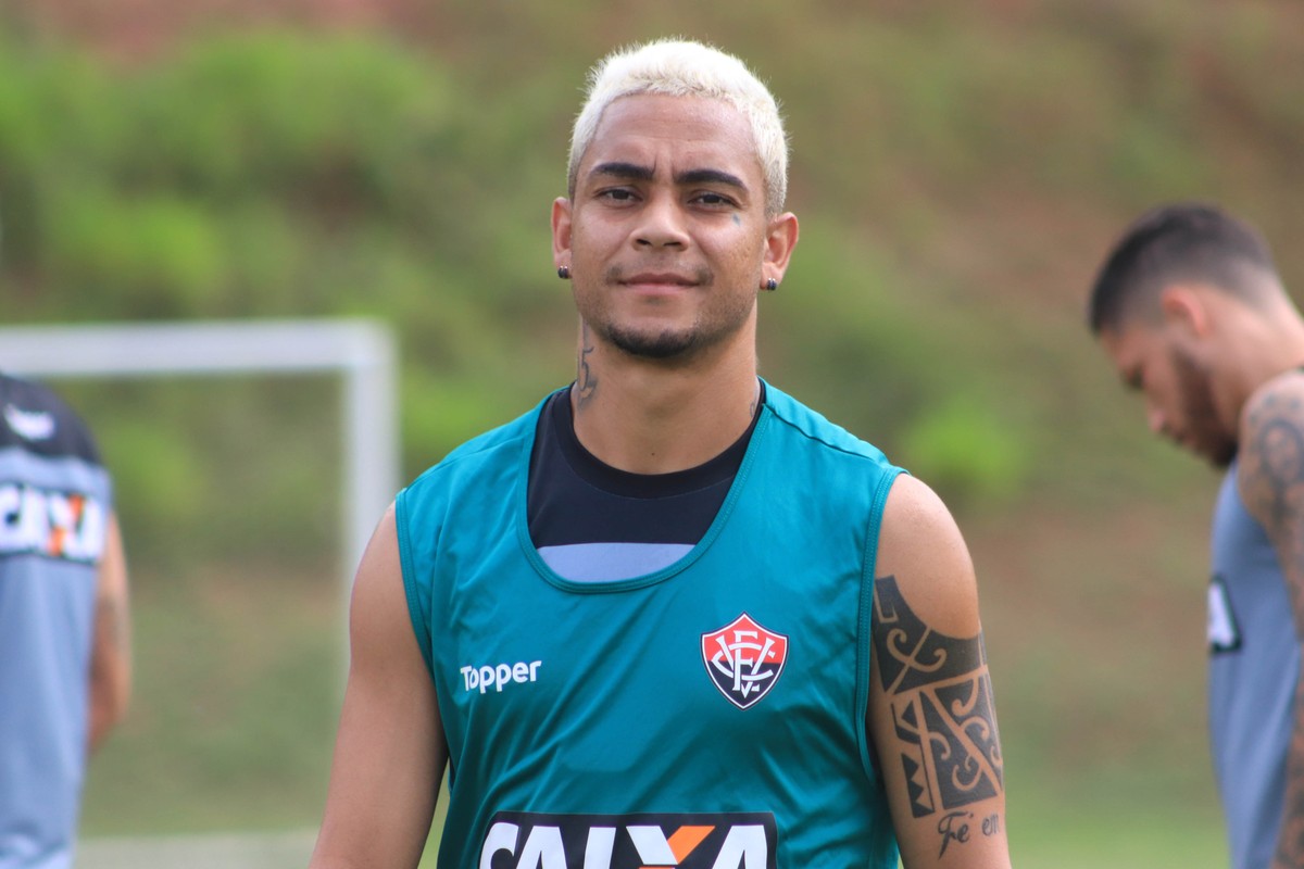 Expulso no Ba-Vi, Bryan não enfrenta o Sport na próxima rodada da Série ...