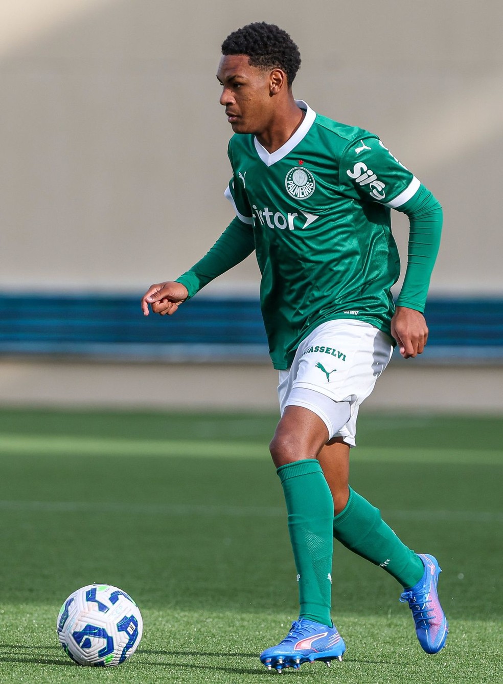 Eduardo Conceição em campo pelo Palmeiras no Brasileiro Sub-17 — Foto: Fabio Menotti / Palmeiras