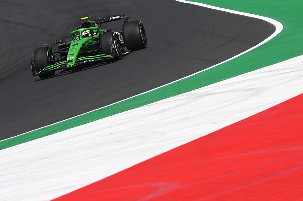 GP da Itália: Hamilton lidera 1º treino livre; Bortoleto é 11º