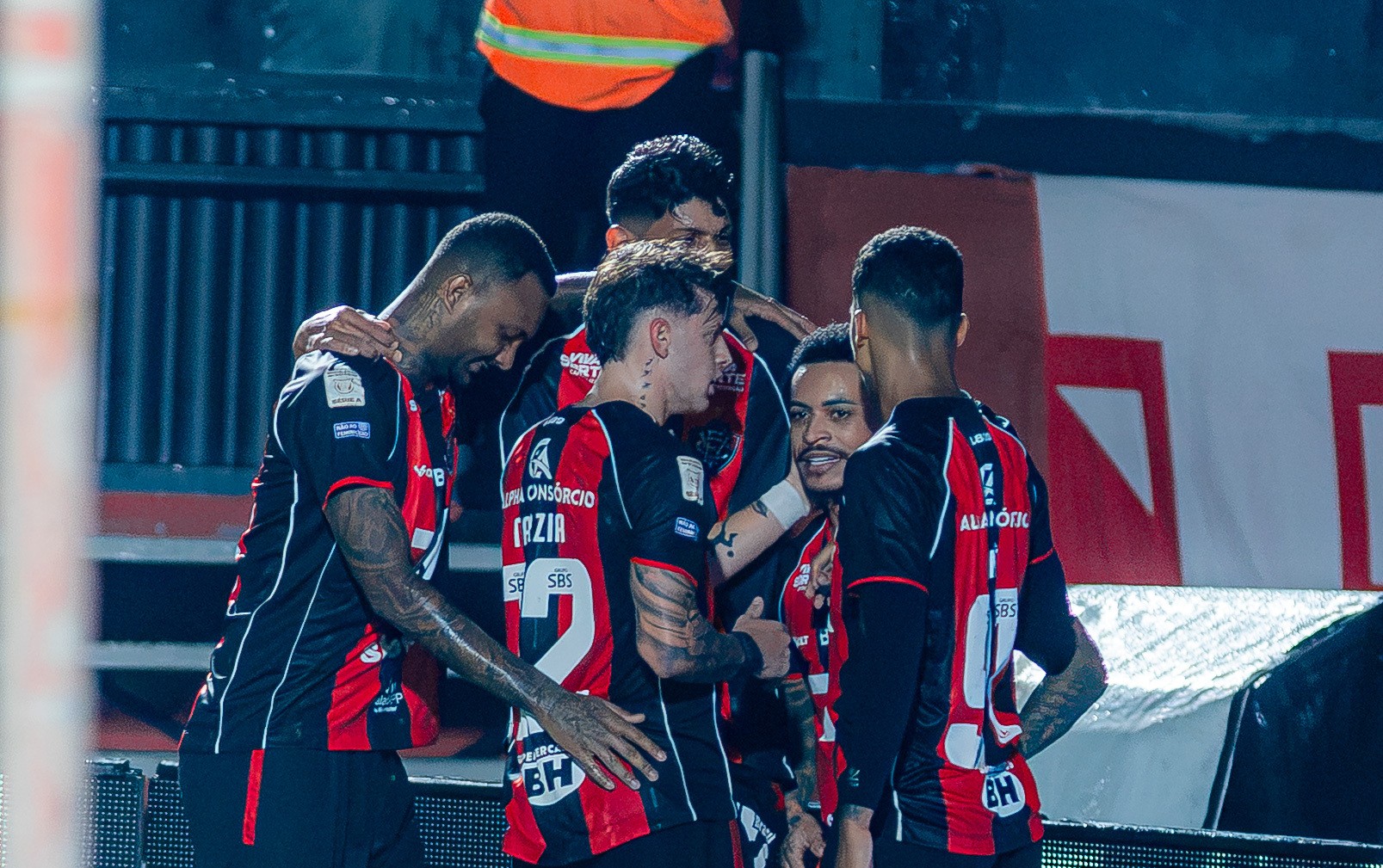 Atuações do Vitória: Matheuzinho, Erick e Lucas Arcanjo garantem bom resultado diante do Botafogo