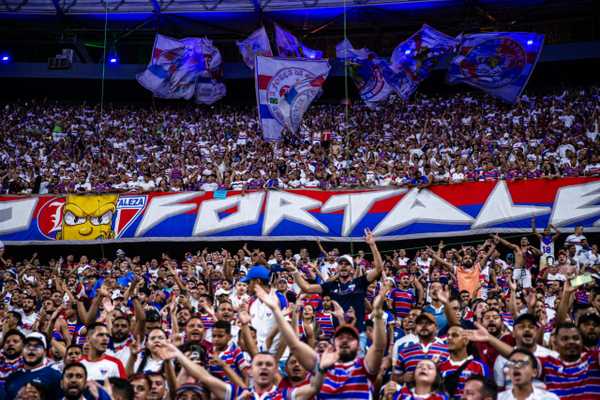 Fortaleza x Corinthians: mais de 51 mil torcedores confirmados na partida.