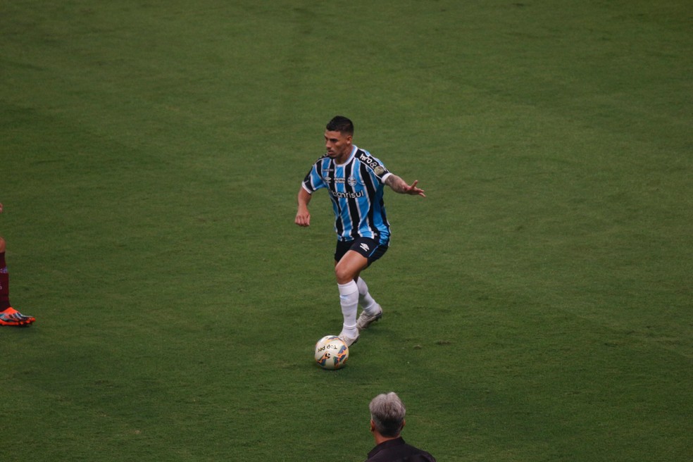 Mayk em vitória do Grêmio — Foto: João Victor Teixeira