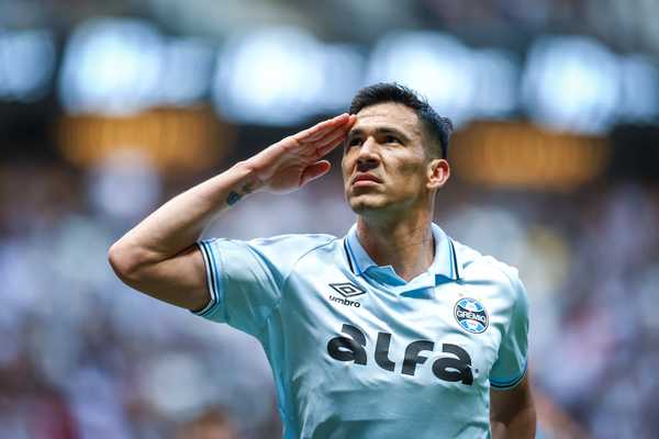 Impacto dos Jogadores Estrangeiros no Grêmio: Análise Profunda do Clube Brasileiro.