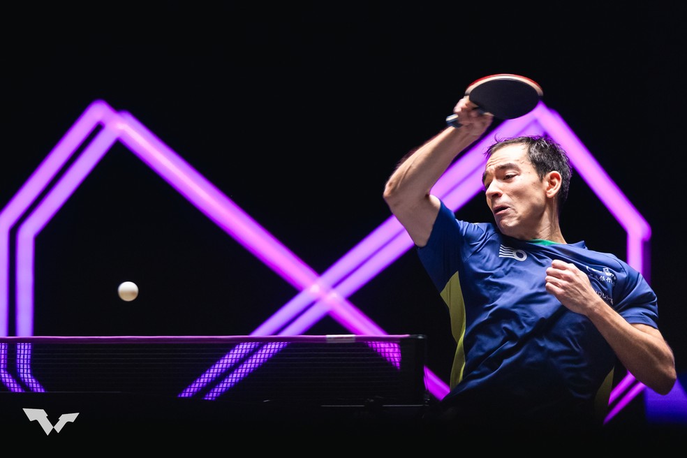 Sem vencer sets, Calderano perde para chinês vice-líder do ranking e fica com a prata do WTT de Macau