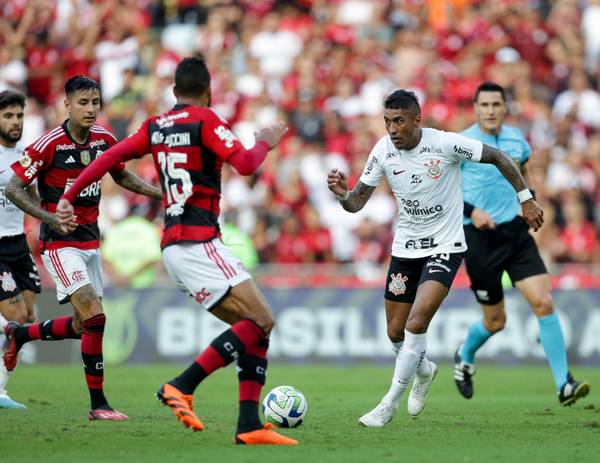 Ingressos para Flamengo x Corinthians já disponíveis; confira os valores