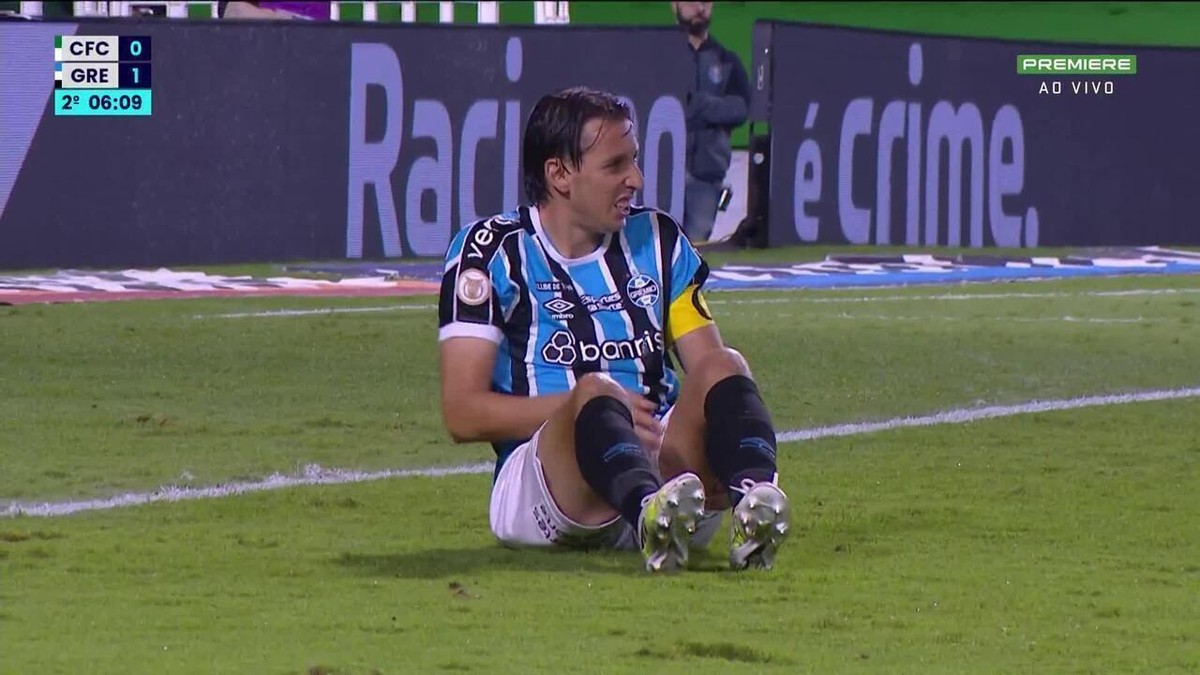 Grêmio confirma lesões musculares de Geromel e Pepê