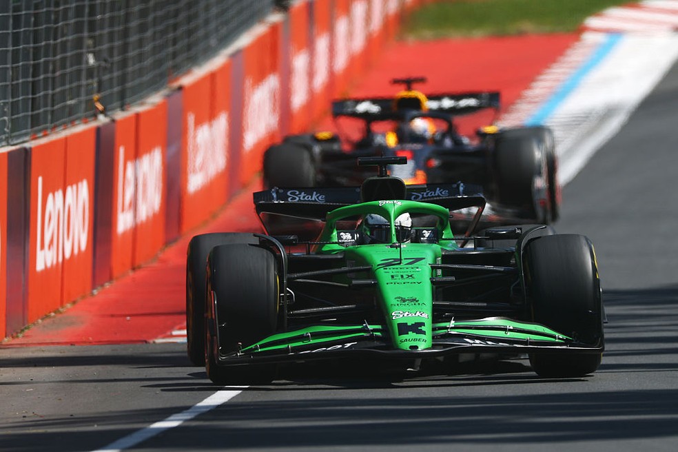 Sauber tem mais pontos que a RBR nas últimas três provas da F1 — Foto: Zak Mauger/LAT Images