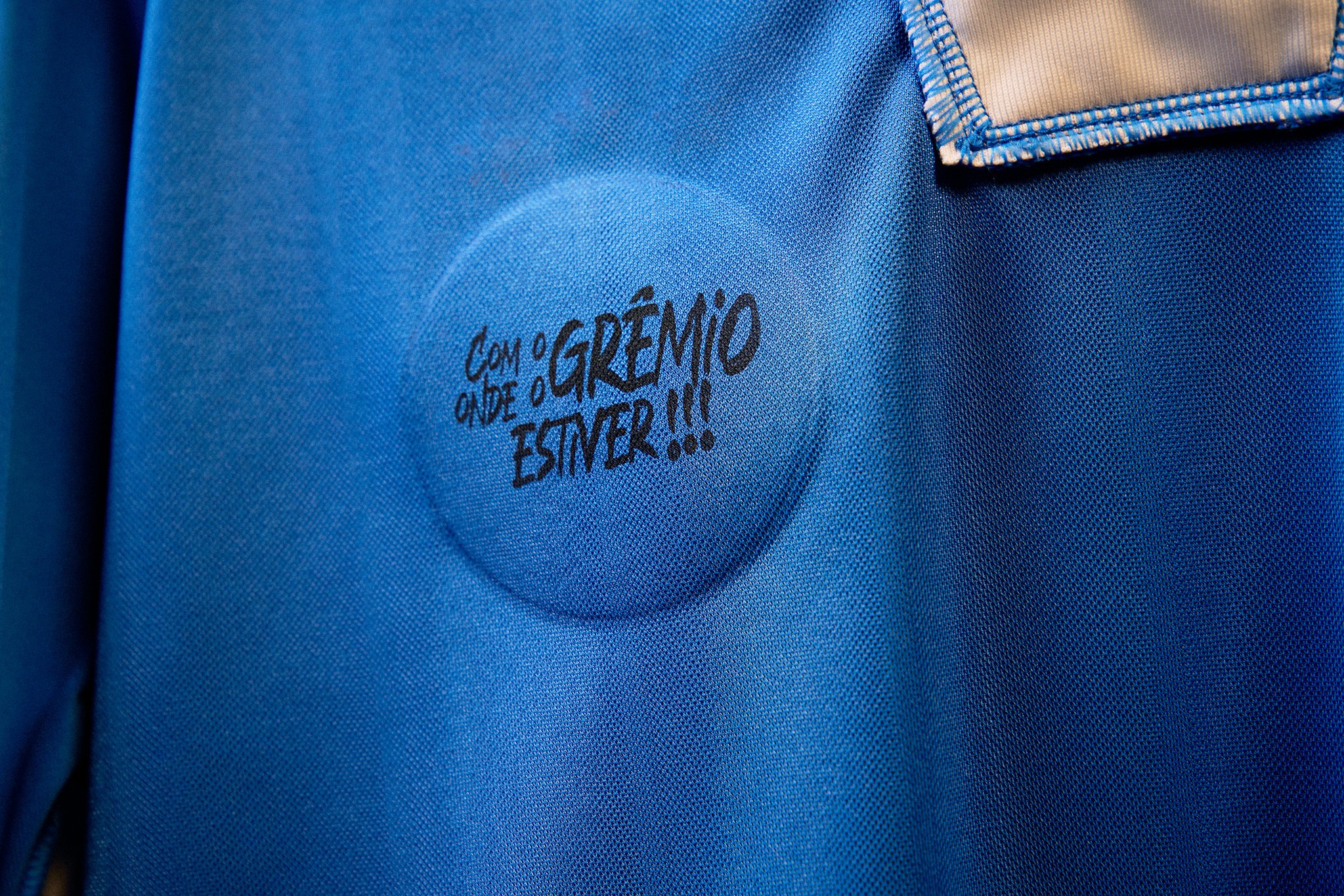 Grêmio lança terceira camisa para a temporada de 2026; veja fotos