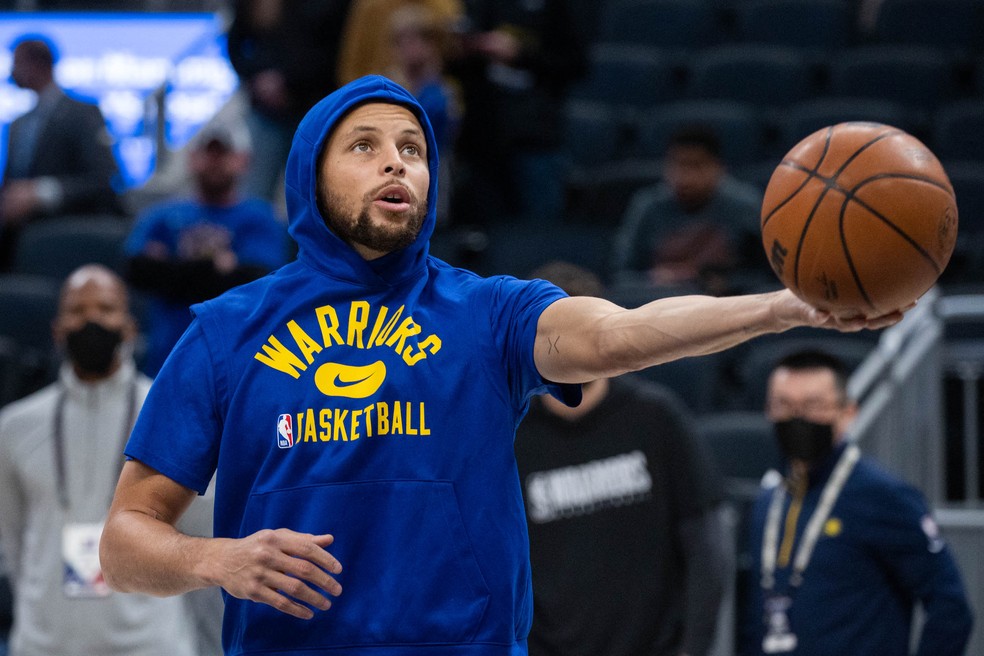 Curry se torna o 10º maior arremessador de 3 pontos; veja quem ele pode  alcançar