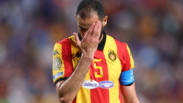 Yassine Meriah em Chelsea x Espérance