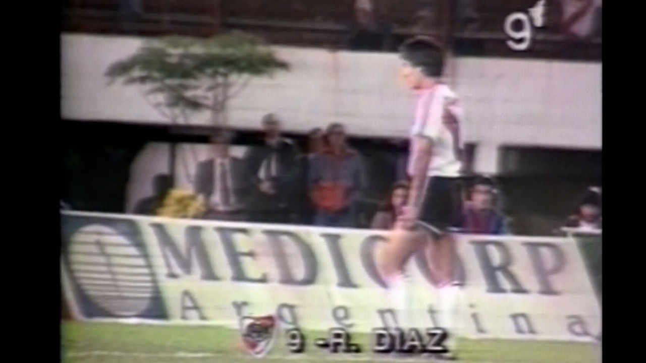 Renato Gaúcho x Ramón Díaz: veja os confrontos entre Cruzeiro e River Plate em 1992