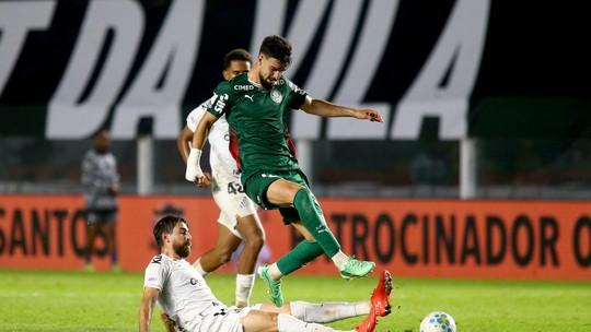 Análise: Palmeiras abusa da falta de eficácia, e empate amargo pode complicar luta por título brasileiro