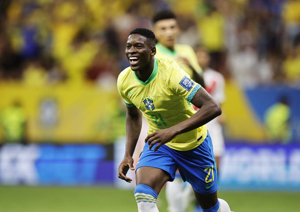 Luiz Henrique Brasil x Peru Eliminatórias — Foto: Adriano Machado/Reuters