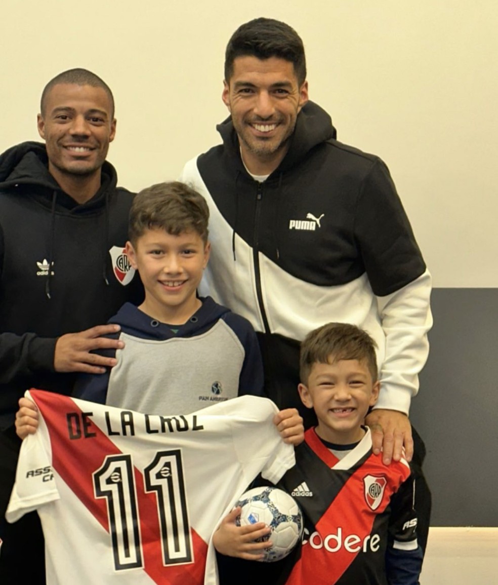 Luis Suárez e Nico De La Cruz na concentração do River em Porto Alegre — Foto: Arquivo pessoal