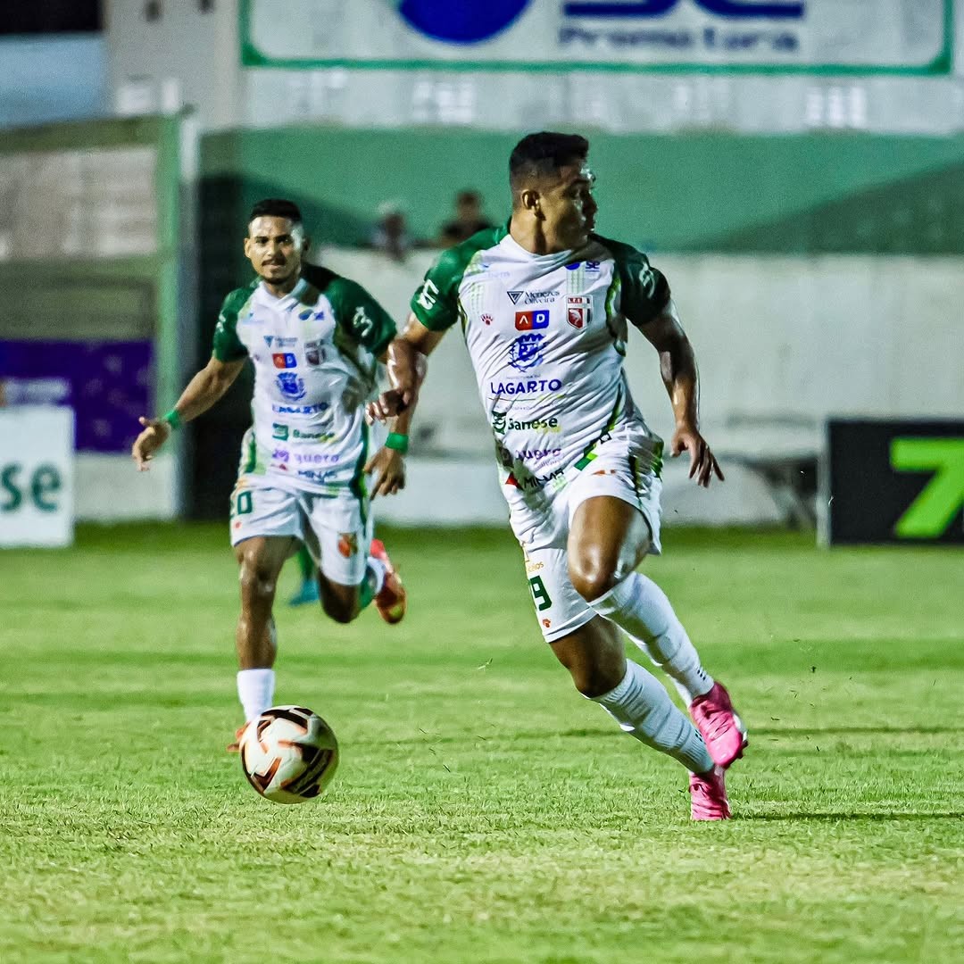 Lagarto anuncia rescisão de contrato com atacante Alex Matos | Ge
