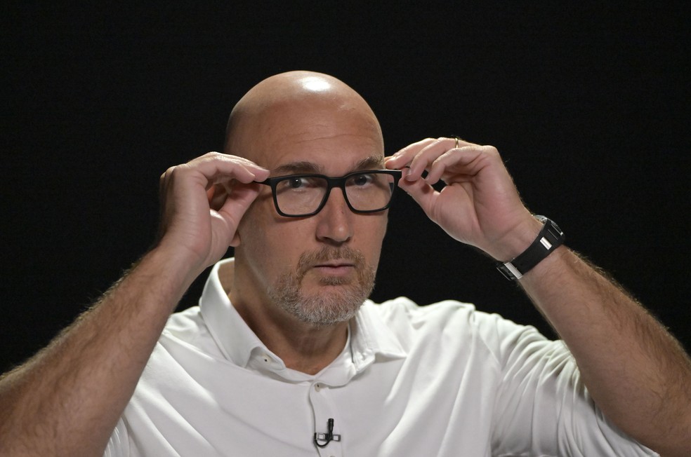 Em entrevista ao Abre Aspas, Nalbert indicou nomes para comandar o vôlei brasileiro no futuro — Foto: André Durão