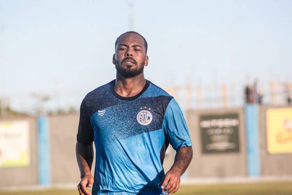 Cruzeiro rescinde contrato com Claudinho após empréstimo ao Confiança por R$3 milhões