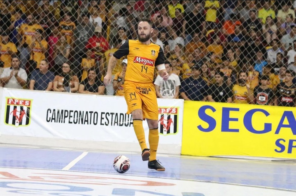 Rodrigo Capita na partida do Sorocaba contra Corinthians, pela final do Estadual — Foto: Guilherme Mansueto/Magnus Futsal