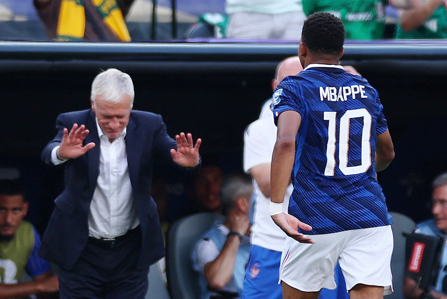 Mbappé lamenta despedida de Deschamps na Copa do Mundo