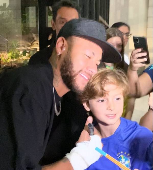 Neymar raggiunge la nazionale a Belém, a un gol dal record di Pelé |  Nazionale brasiliana